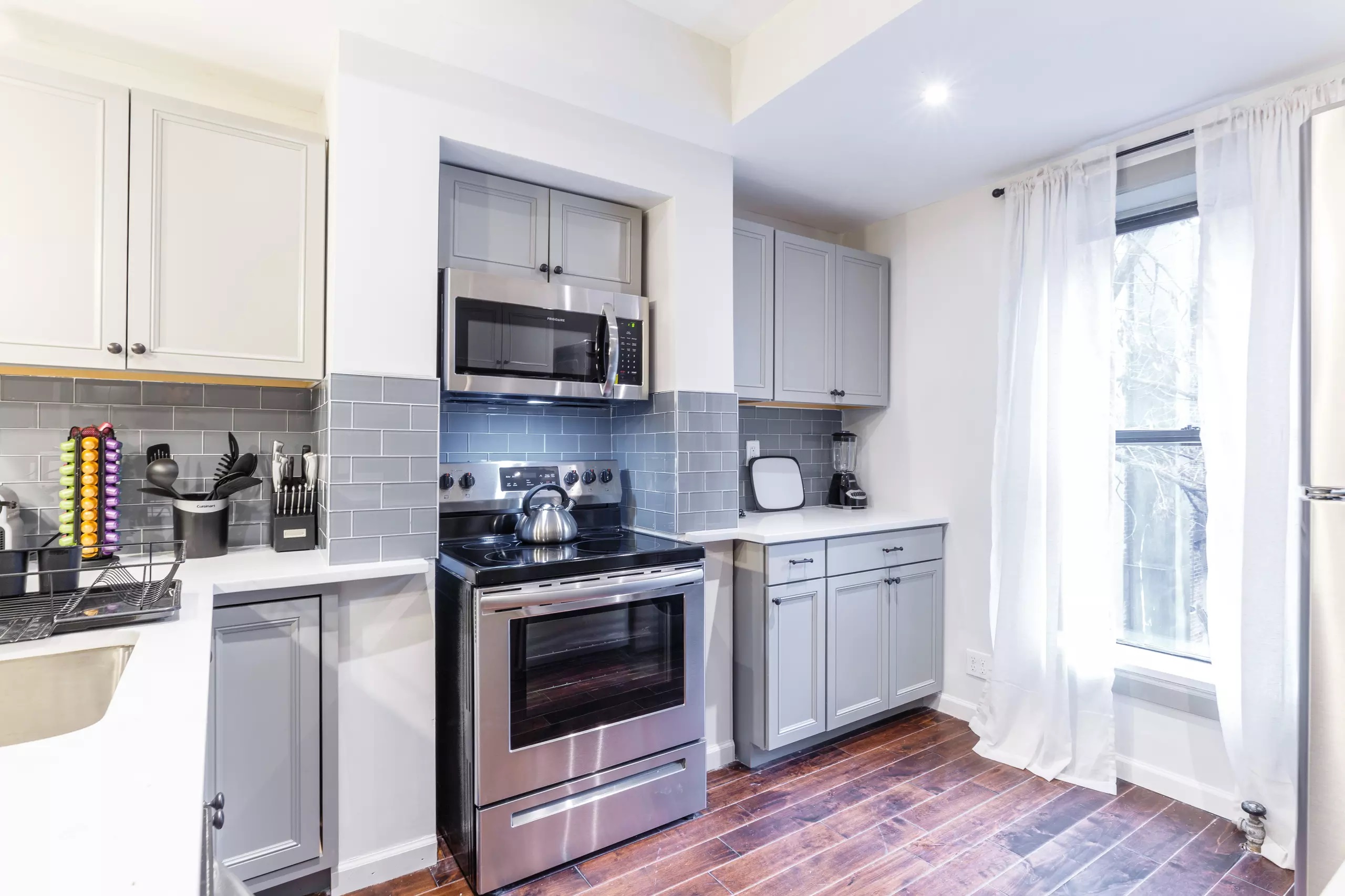 650-3N Kitchen 2