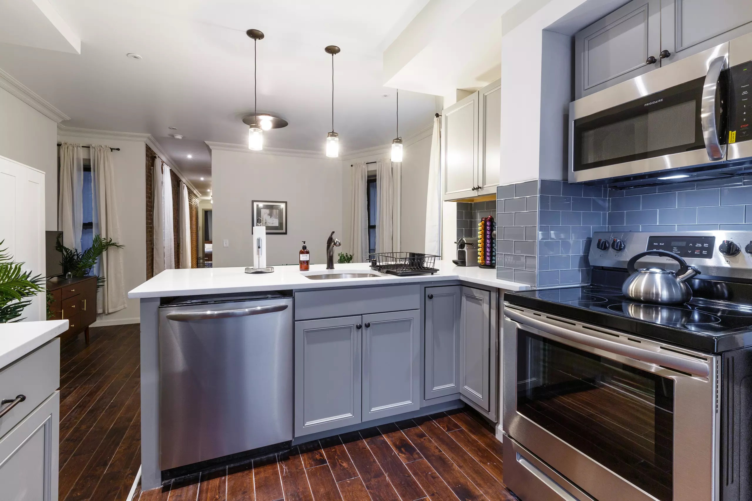650-3N Kitchen 3